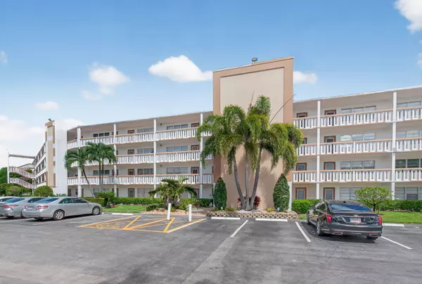 Boca Raton, FL 33434,2015 Cornwall A