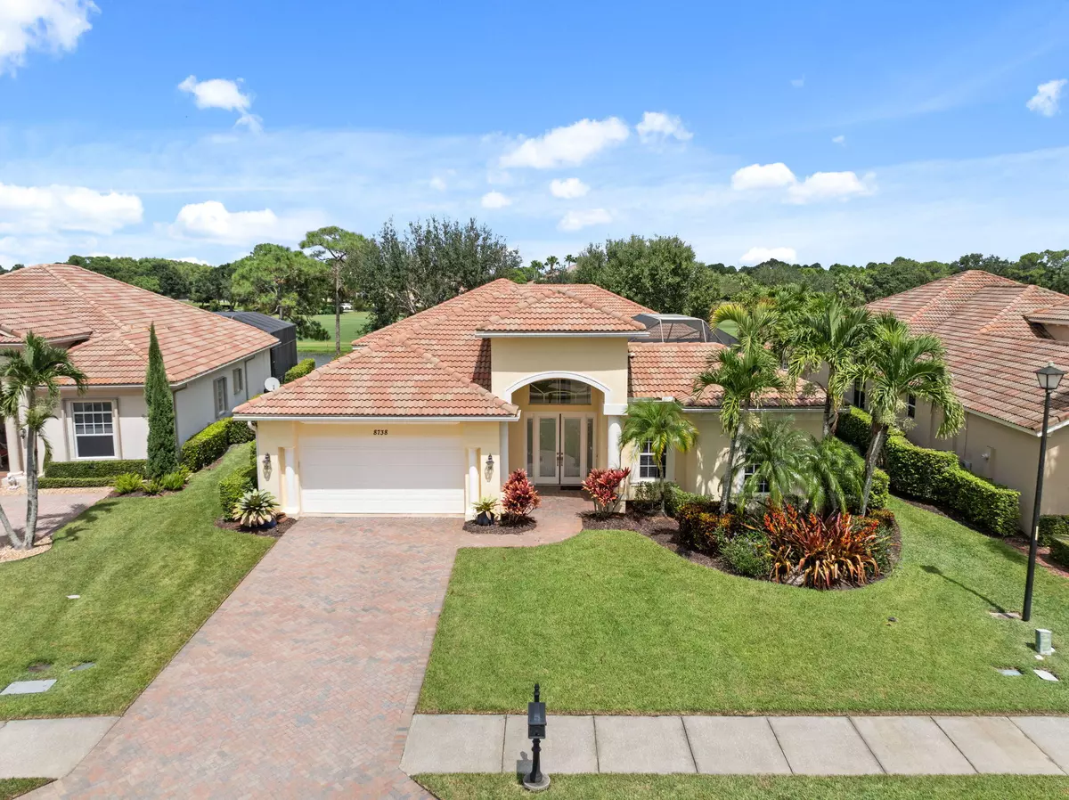 Port Saint Lucie, FL 34986,8738 Tompson Point RD