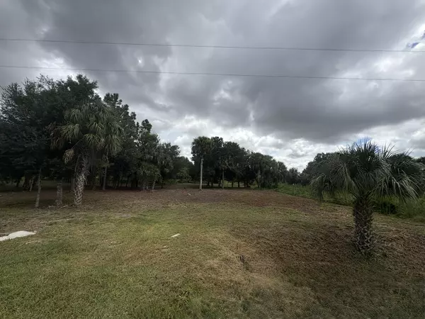 Okeechobee, FL 34972,19268 NW 284th ST