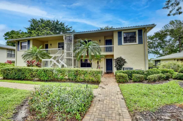 15 Westgate LN D, Boynton Beach, FL 33436