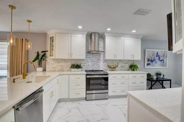 Boynton Beach, FL 33436,15 Westgate LN D