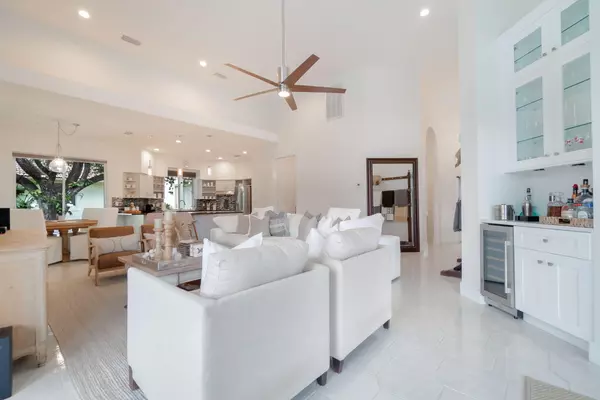 Wellington, FL 33414,1907 S Club DR