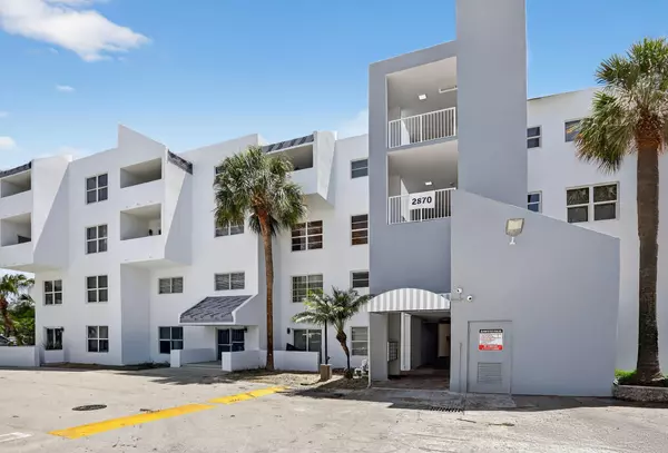Pompano Beach, FL 33062,2870 NE 14th St CSWY 104c