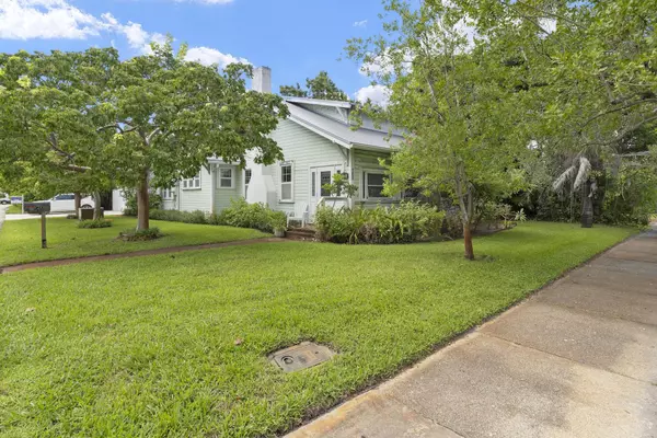 Delray Beach, FL 33444,702 N Swinton AVE