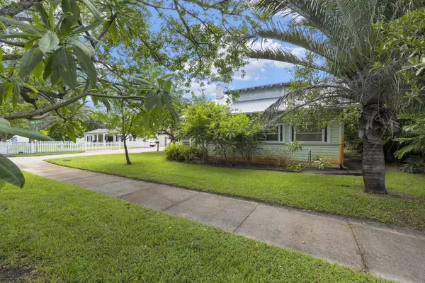 Delray Beach, FL 33444,702 N Swinton AVE