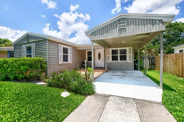 Delray Beach, FL 33483,830 SE 3rd AVE