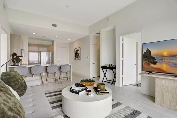 Sunrise, FL 33323,2000 Metropica WAY 2607