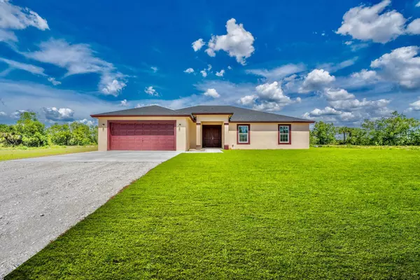 Loxahatchee, FL 33470,20365 Marie CT