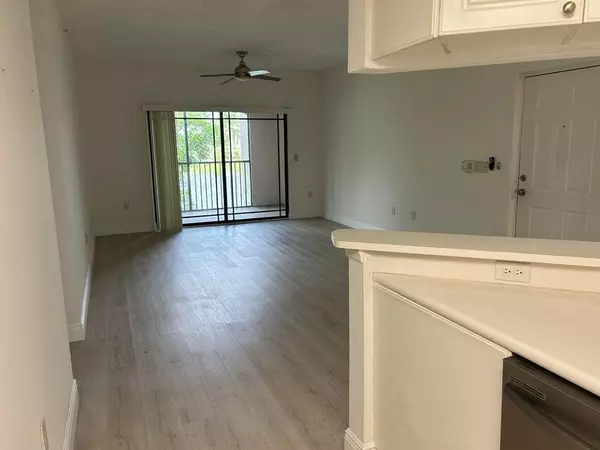 Palm Beach Gardens, FL 33410,2724 Anzio CT 208