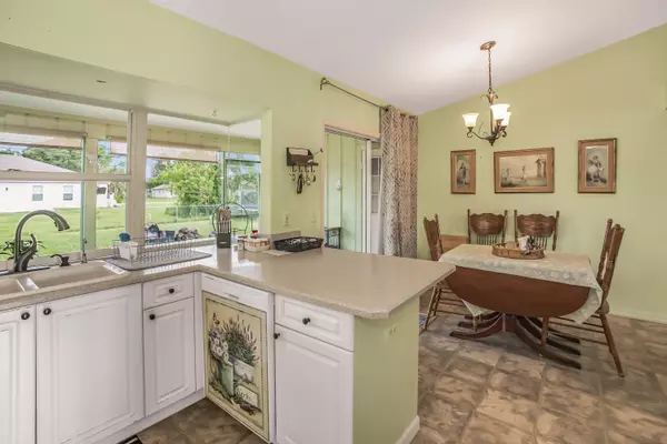 Vero Beach, FL 32967,9156 101st AVE