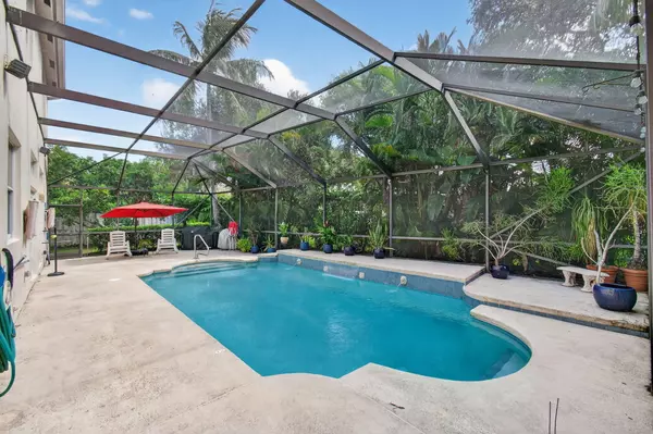 Lake Worth, FL 33463,6142 Sand Hills CIR
