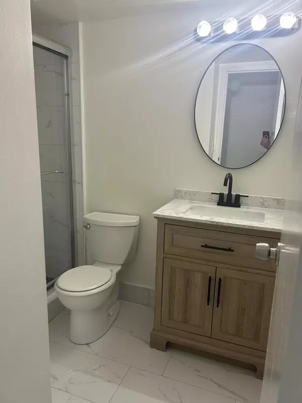 Delray Beach, FL 33446,1 Abbey 102 LN 102