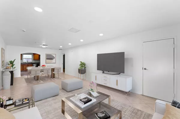 Lake Worth Beach, FL 33460,1301 N L ST