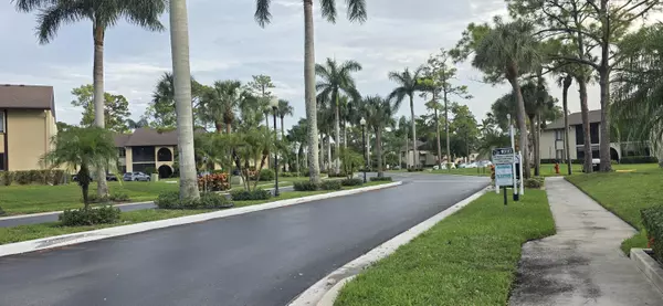 Greenacres, FL 33463,410 Pine Glen Lane D2