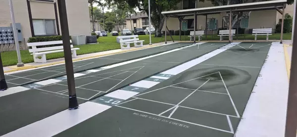 Greenacres, FL 33463,410 Pine Glen Lane D2