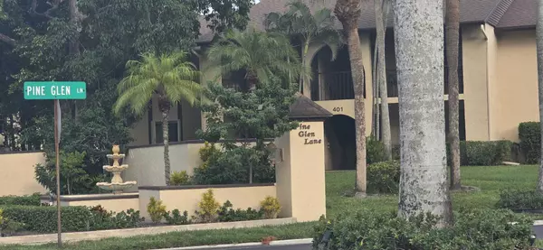 Greenacres, FL 33463,410 Pine Glen Lane D2