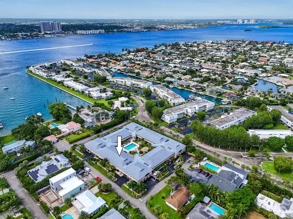 Singer Island, FL 33404,1100 Surf RD 214