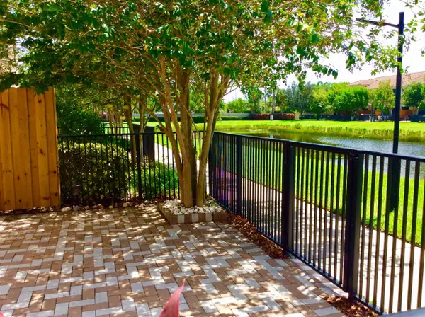 Wellington, FL 33449,10403 Wellington Parc DR