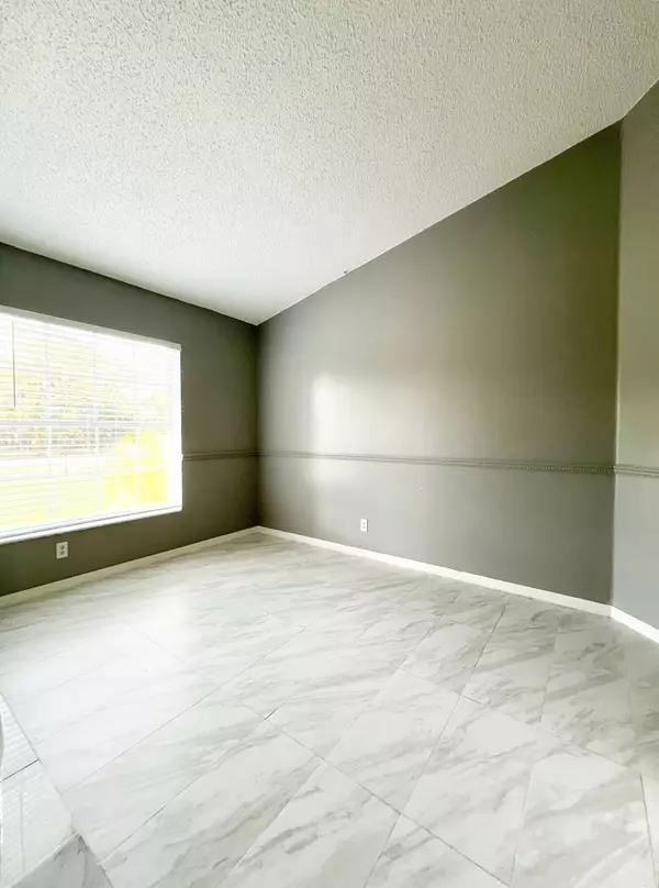 The Acreage, FL 33412,15854 N 92nd CT