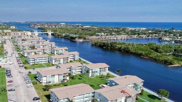 530 Horizons W 205, Boynton Beach, FL 33435