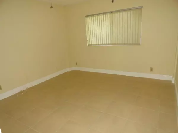 Lake Worth, FL 33467,3286 Arcara WAY 102