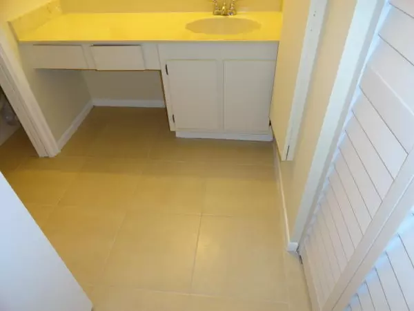 Lake Worth, FL 33467,3286 Arcara WAY 102