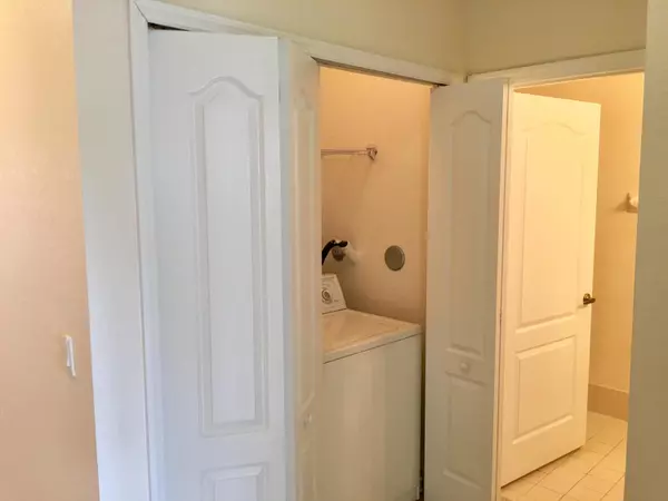 Royal Palm Beach, FL 33414,2008 Shoma DR