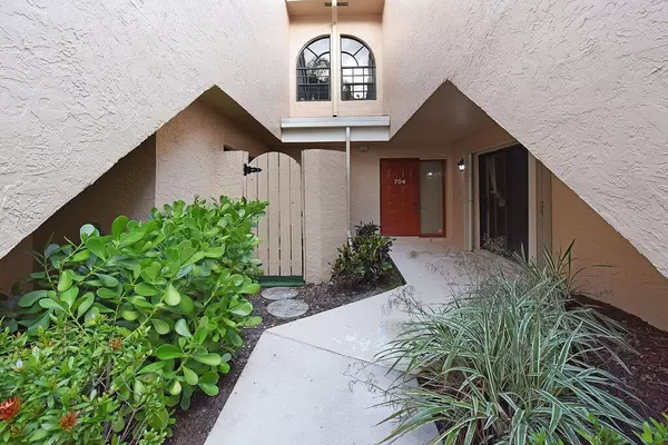 Boca Raton, FL 33487,17340 Boca Club BLVD 704