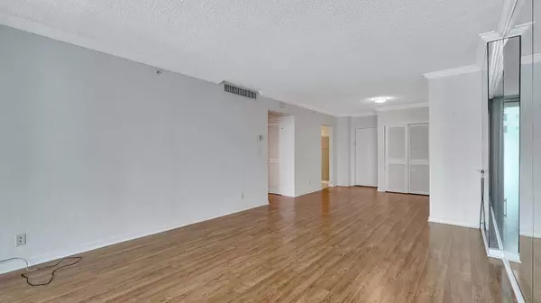 Hollywood, FL 33019,2501 S Ocean DR 1108