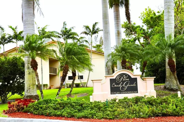 1513 Lake Crystal DR C, West Palm Beach, FL 33411