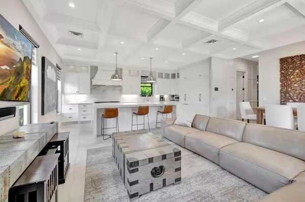 Boynton Beach, FL 33435,832 SW 34th AVE