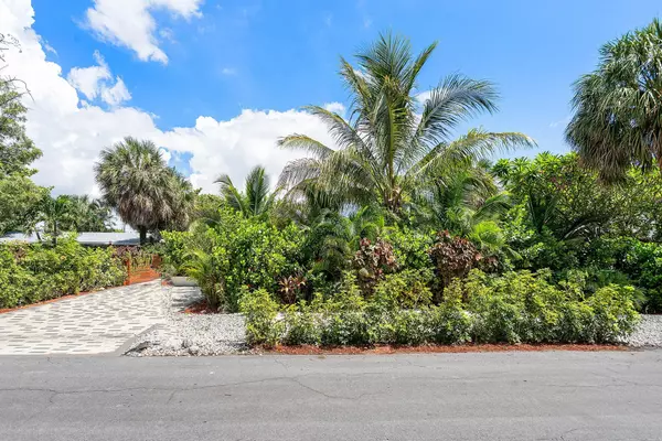 Fort Lauderdale, FL 33306,2041 NE 30th ST