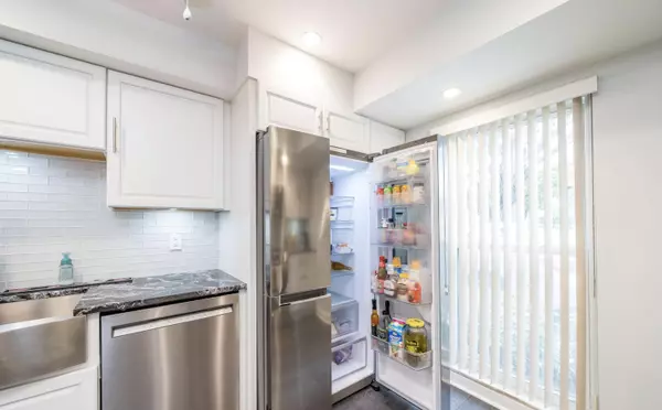 West Palm Beach, FL 33401,1814 Presidential WAY 103