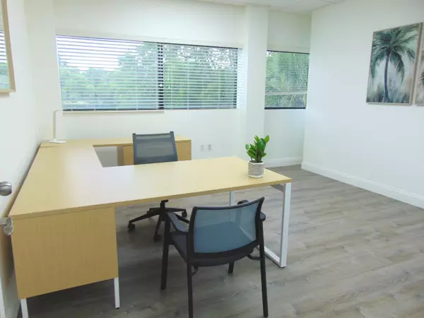 Delray Beach, FL 33445,1690 S Congress AVE 100