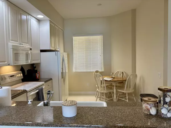 Fort Pierce, FL 34949,38 E Harbour Isle DR Ph01