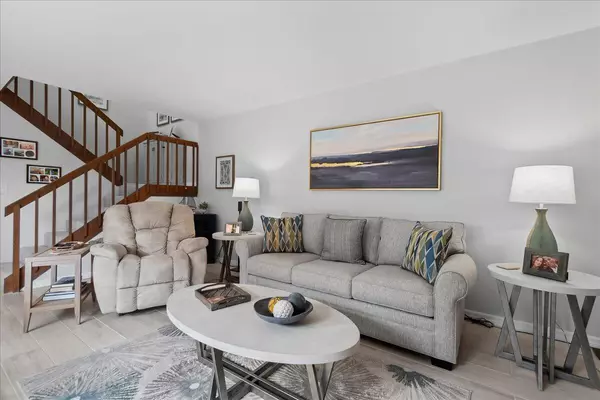 Palm Beach Gardens, FL 33410,3250 S Meridian WAY B