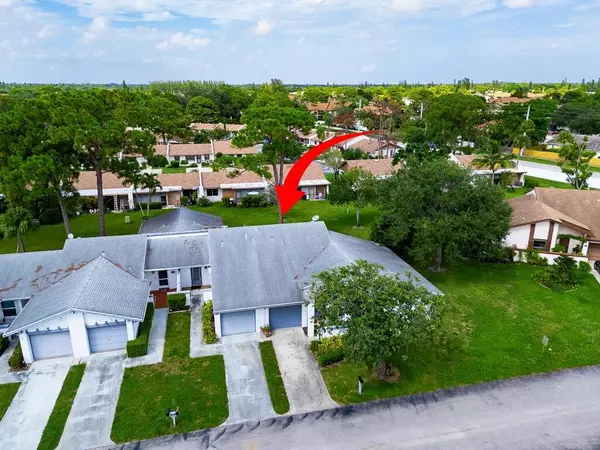 Greenacres, FL 33463,6117 Elsinore CIR