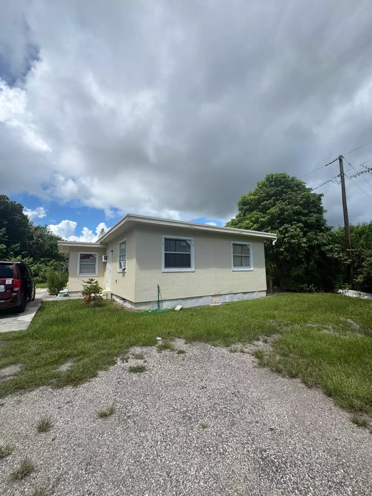 Fort Pierce, FL 34981,2805 S 25th ST