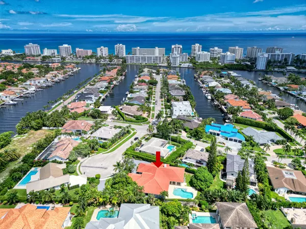 Boca Raton, FL 33487,844 NE Mulberry DR