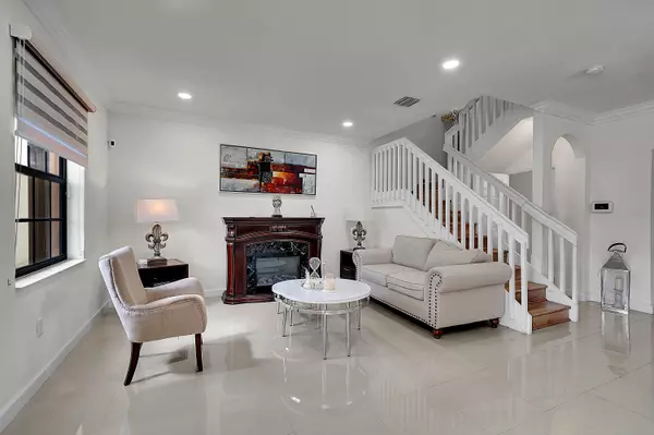 Hialeah, FL 33018,3335 W 93rd PL 3335