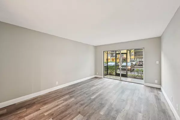 Boca Raton, FL 33431,460 NW 20th ST 1110