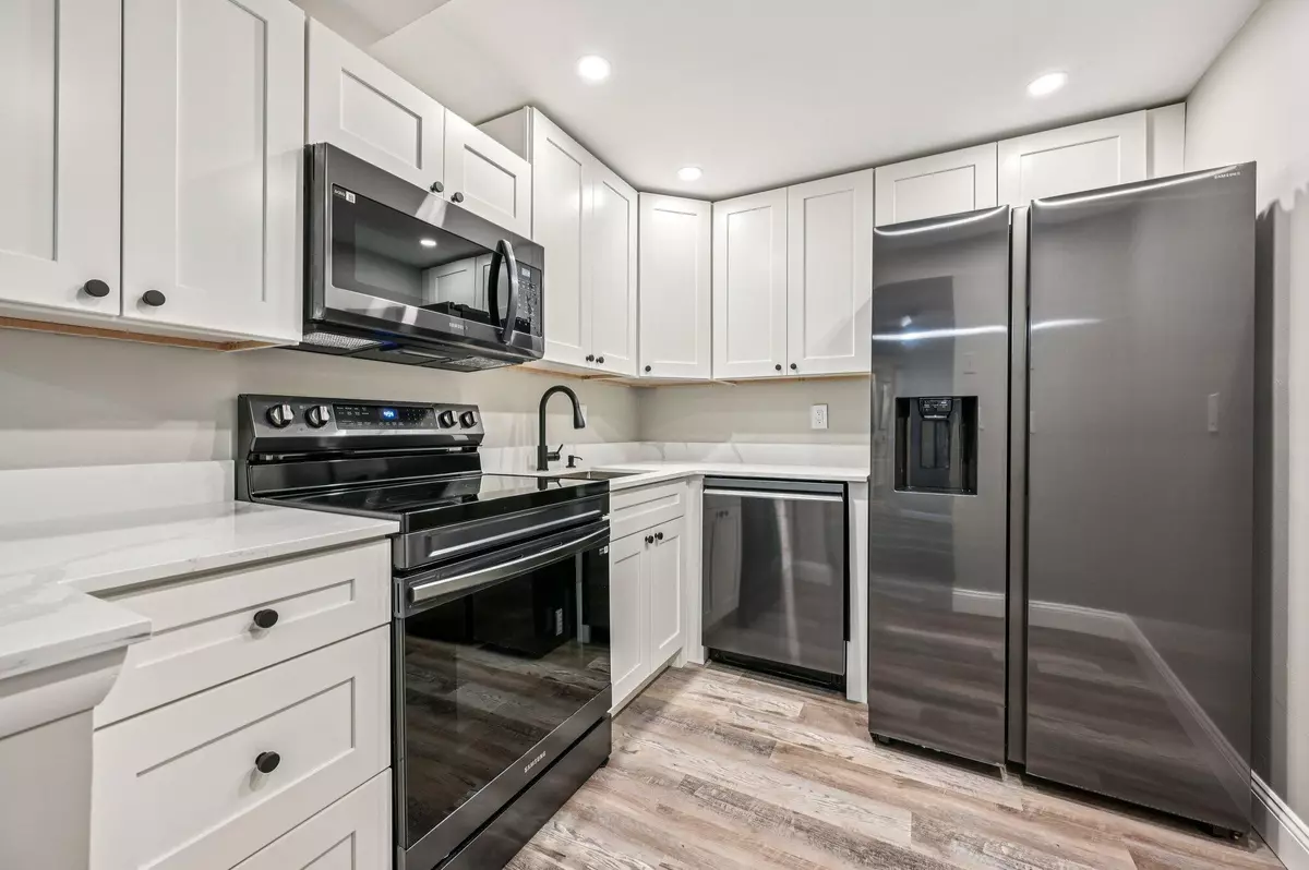 Boca Raton, FL 33431,460 NW 20th ST 1110