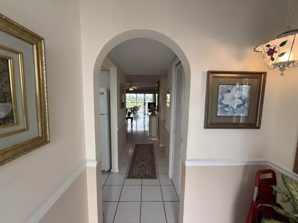 North Palm Beach, FL 33408,20 Yacht Club DR 312