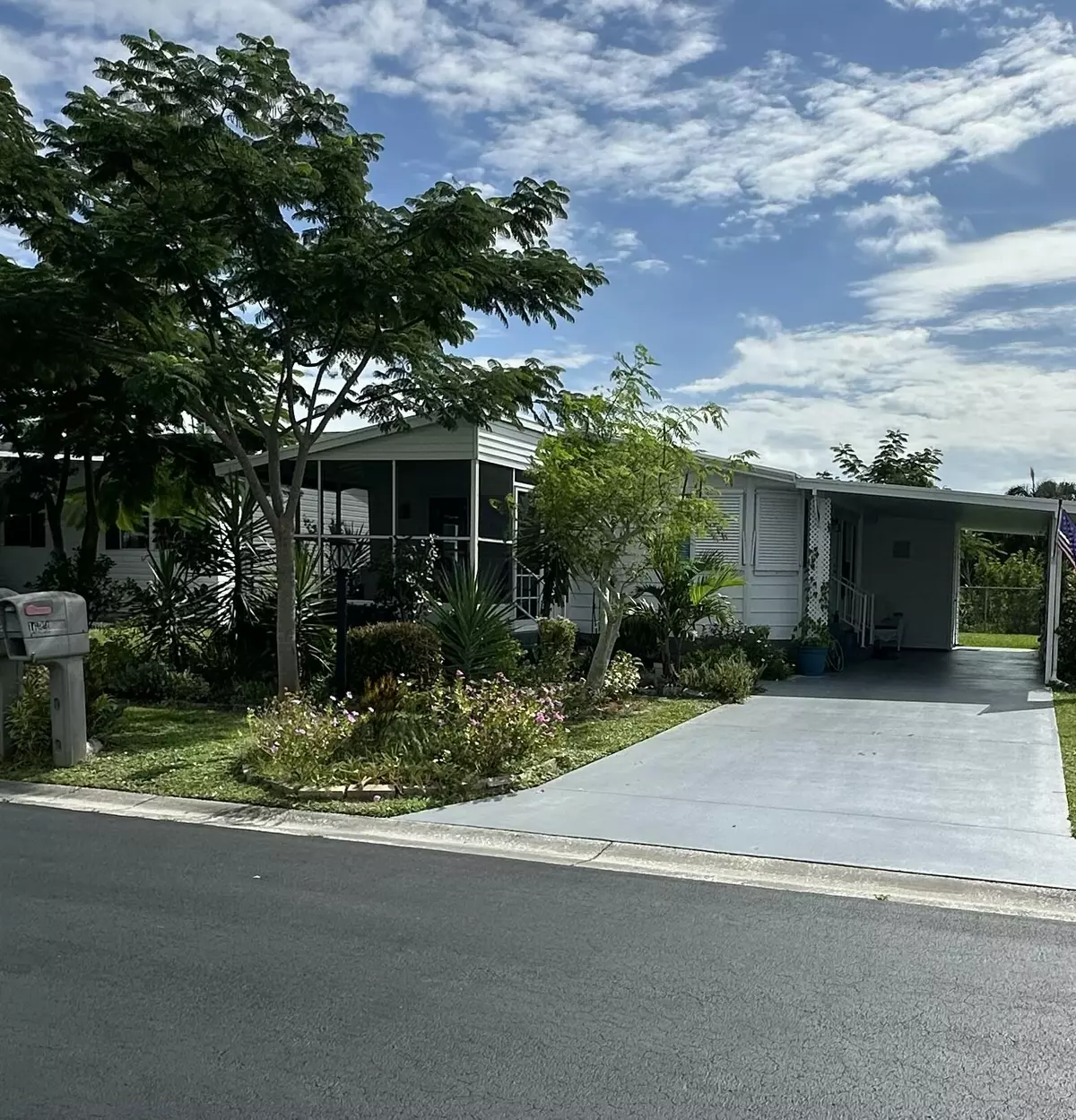 Okeechobee, FL 34974,1633 SW 35th CIR