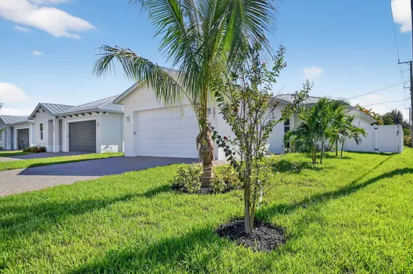 601 N Loxahatchee DR, Jupiter, FL 33458
