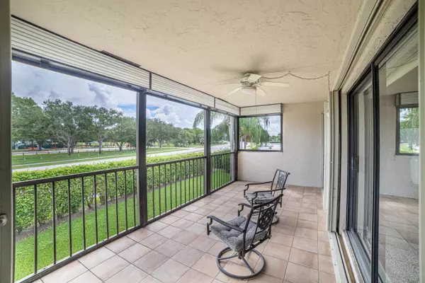 Jupiter, FL 33458,102 Wingfoot DR D