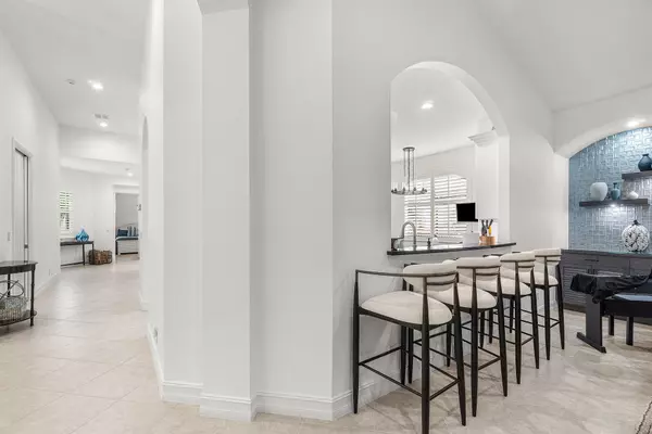 Palm Beach Gardens, FL 33418,126 Palm Bay TER 126c