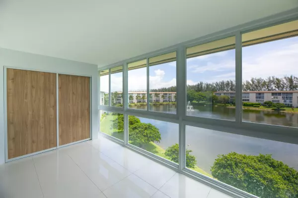 Coconut Creek, FL 33066,1902 Bermuda CIR J4