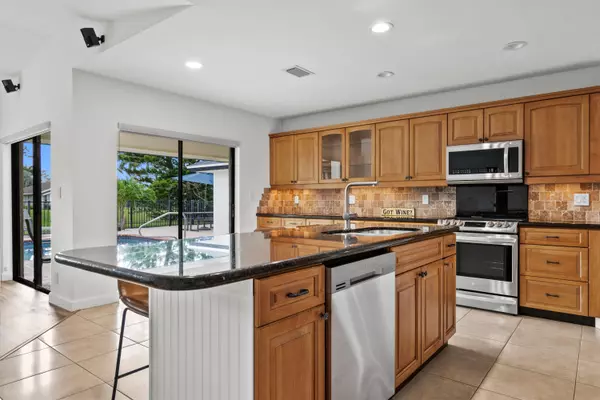 Wellington, FL 33414,14346 Blackberry DR