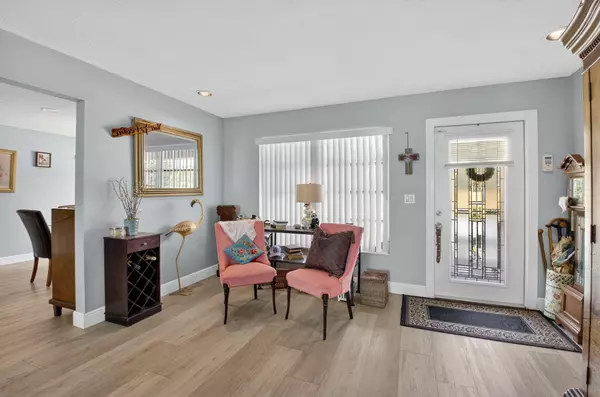 Lake Worth Beach, FL 33460,205 Dartmouth DR